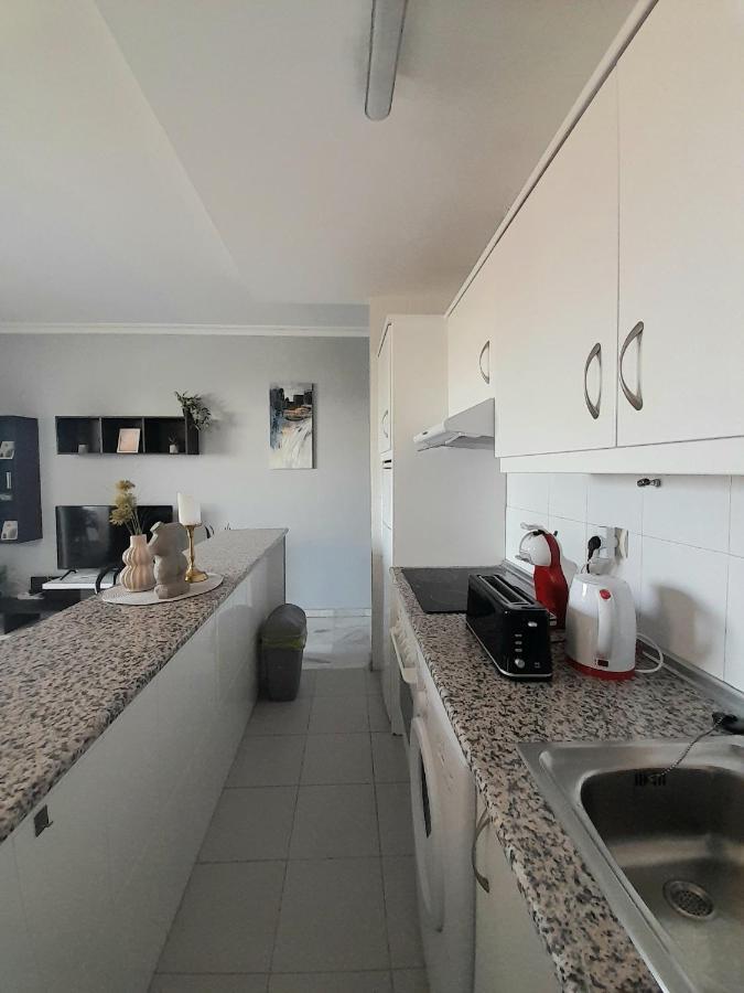 Nice Apartment Near The Beach Fuengirola Exterior photo